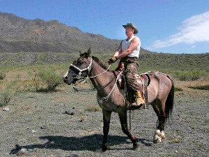Џонсон о Путиновој "токсичној мушкости": Да је жена, не би напао Украјину