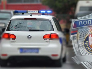 Возио под дејством дроге и ударио у полицијско возило у Београду, повређен полицајац