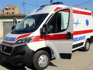 Судар на Бановом брду – повређени мајка и двоје деце