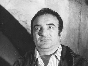 Драмски понедељак: Канте или кесе