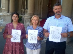 Патриотски блок предао захтев за отказивање "Параде поноса"