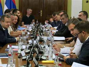 Настављене консултације у Скупштини Србије