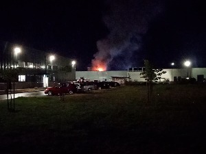 Угашен пожар у фабрици чарапа у Лозници