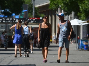 Све топлији дани пред нама, у четвртак и 37 степени