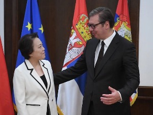 Вучић упознао Чен Бо са ситуациом на КиМ уочи састанка у Бриселу