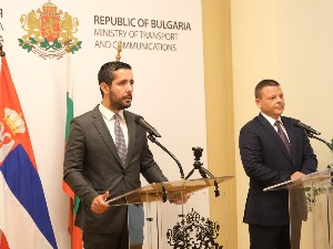 Бугарска прихватила помоћ Србије на Дунаву