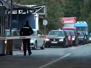 Кфор појачава присуство, Приштина не пристаје на уступке - Вучић се сутра обраћа јавности