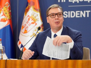 Вучић: Немамо куд, сачуваћемо народ од погрома и прогона, надам се да ћемо наћи компромис