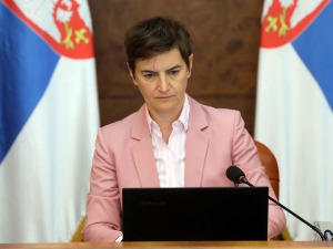 Брнабићева Јандроковићу: Тражимо правду за побијену децу