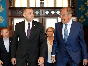 Вулин са Лавровом у Москви: Србија не заборавља вековно братство