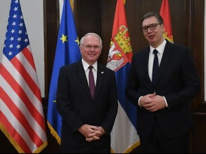 Вучић: Садржајан разговор са Хилом, поновио сам позицију Србије