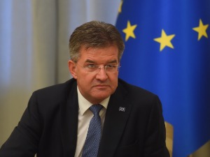 Лајчак: Ценим искрен труд Вучића да подржи европско решење