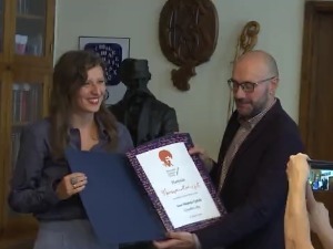 Награда „Гроздана Олујић“ за „Срнећа леђа“ Ана Марије Грбић