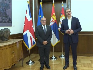 Вучић са Пичом: Опредељени смо за интензивирање српско-британске сарадње
