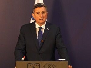 Пахор у Приштини: Спровести постојећи споразум о ЗСО