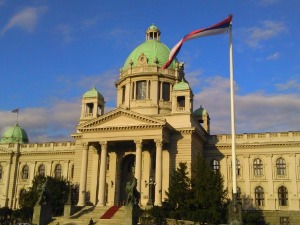 Данас посебна седница Скупштине о КиМ, председник Вучић представља извештај