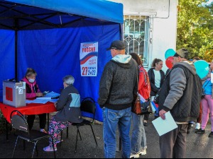 Референдум у Украјини, дан после – промене на фронту или увод у непредвидиве потезе великих сила