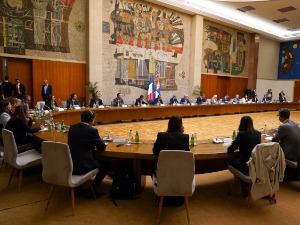 Вучић: Француске компаније добродошле у Србији