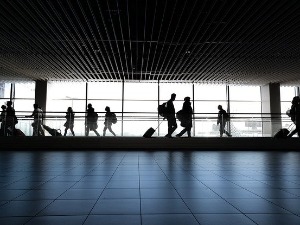 Ђуровић: Повећан број миграната који улазе у Србију, увођење виза решење за оне који стижу авионом