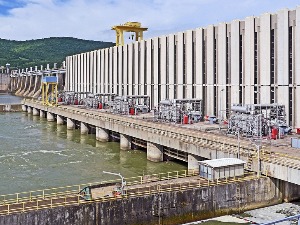Путниковић за РТС: Ако Хрватска заврне доток нафте, Србија  има резерве и времена да се снађе