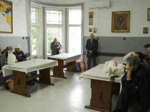 У Београду има 15.000 бескућника, многи у Француској улици добију једини оброк