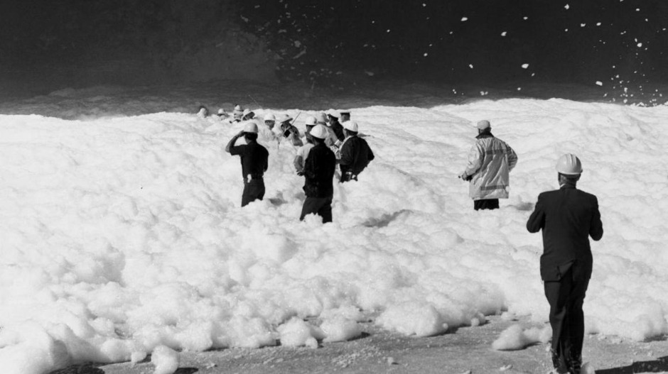 Свет фотографије:  Пронађене фотографије 1-12	