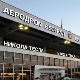 Авион принудно слетео у Београд, детету позлило