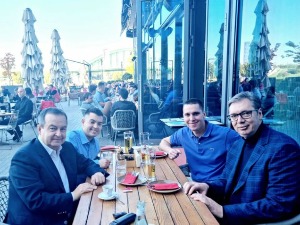 Вучић и Дачић договорили стратешку сарадњу странака
