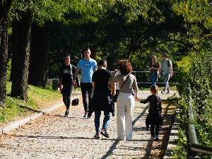 Ујутру хладно, током дана ведро и топло – температура до 24 степена