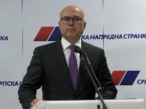 Вучевић: ГО СНС-а једногласно усвојио предлог за састав нове владе, седница Скупштине највероватније у уторак 