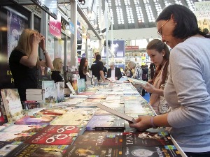 „Повратак написаних“ – Душан Ковачевић отворио Сајам књига у Београду