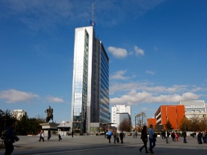 Амбасадори Квинте са Куртијем о продужењу рока за пререгистрацију возила