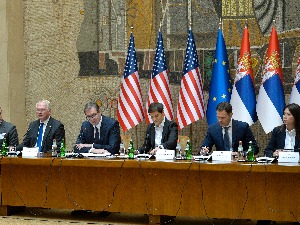 Вучић и Брнабић са привредном делегацијом САД