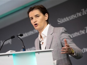 Самит Берлинског процеса, Србију представља премијерка Брнабић