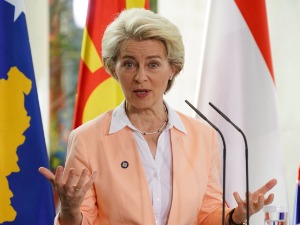 Европска комисија за немачко-француски план, интегрисaће га у дијалог