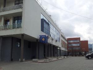 ЦИК у Приштини одредио кандидате за десет српских посланика