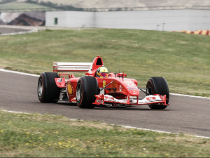 Шумахеров „ферари“ продат за 13,1 милион евра