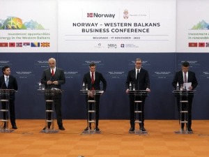 Лидери Западног Балкана о улагањима у обновљиве изворе енергије; Вучић: Једни другима можемо много да помогнемо