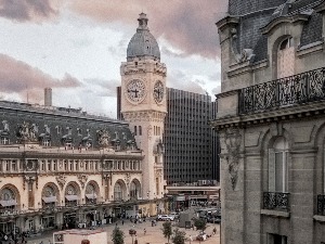 Катедрале паре: Европске железничке станице – Париз