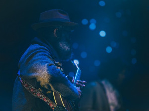  Свеци марширају 