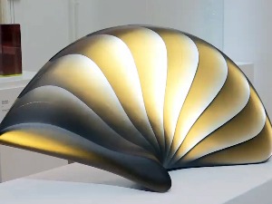 Изложба „Савремено мађарско стакло“ у Музеју савремене уметности