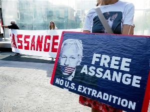 Светски медији позвали на ослобађање Асанжа