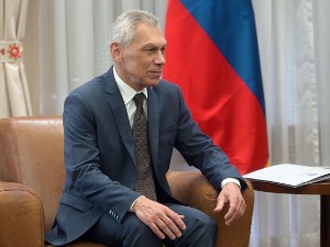 Боцан-Харченко: Запад долива уље на ватру немачко-француским предлогом