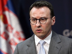 Петковић: Куртијева марионета Ненад Рашић не представља српски народ 