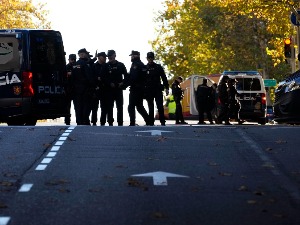 Кијев: Више украјинских амбасада и конзулата добило "крваве пакете"