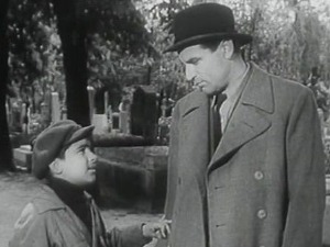 Не окрећи се, сине