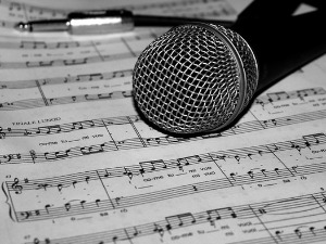 	Гласне жице 