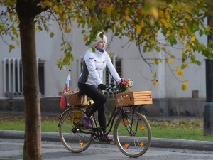 Пролећни дан у децембру, увече киша