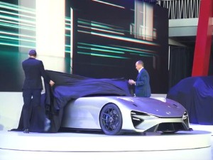 Аутомобилизам: Еко&Спорт ауто мото магазин