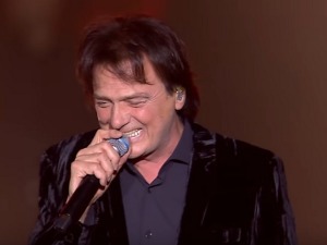 Портрет - Здравко Чолић